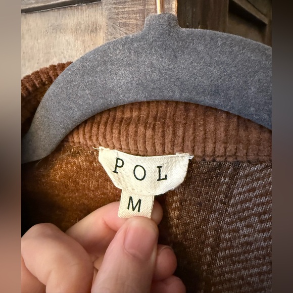 POL - Picture 4 of 5